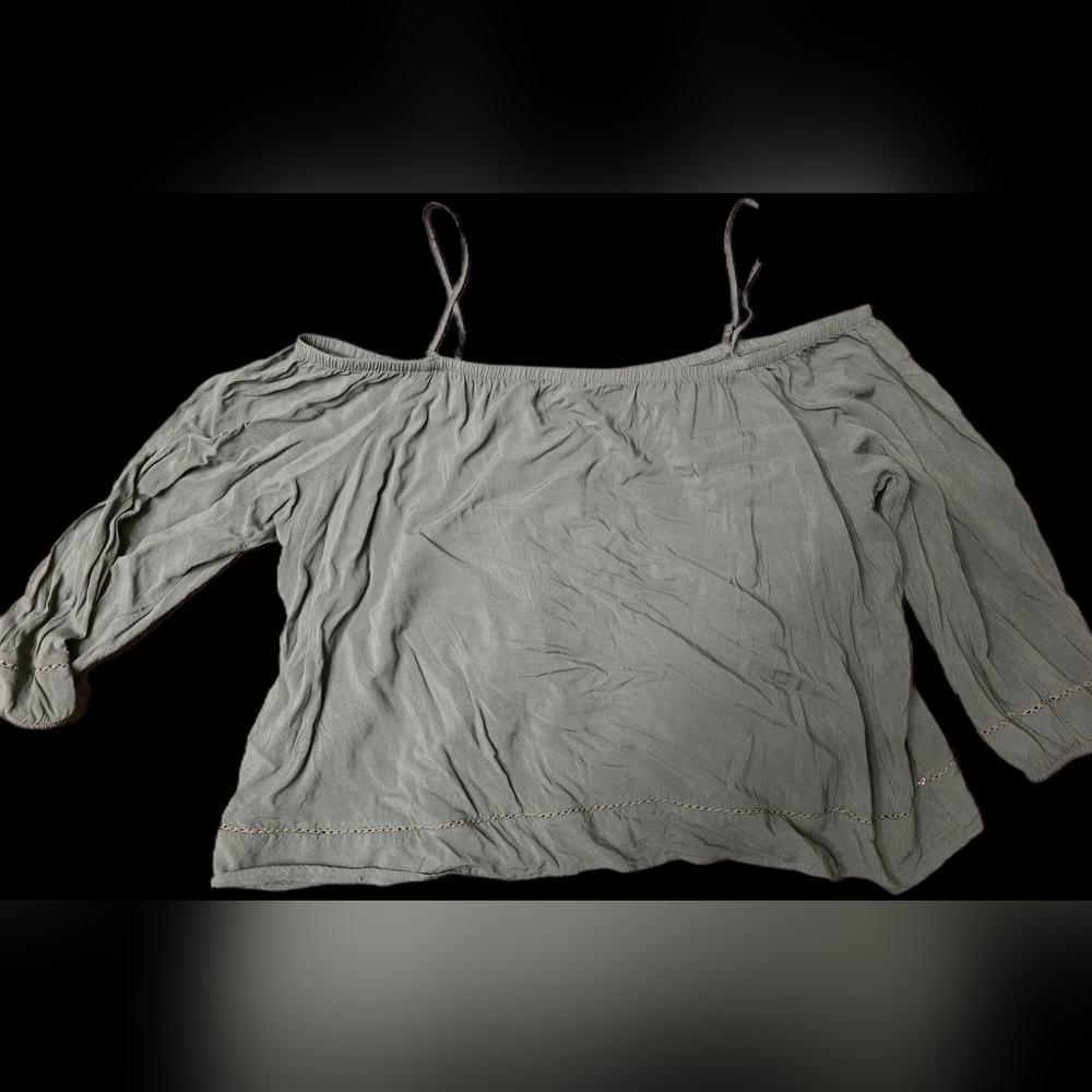 Old Navy Black Garment